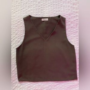 Aritzia Babaton Sleeveless Murphy Blouse in Olive Green